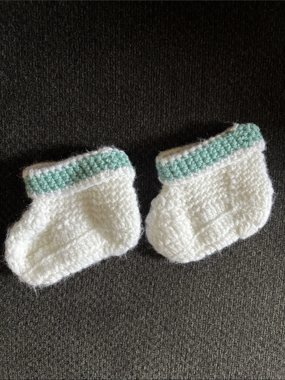 Handmade Crocheted Baby Cardigan Set in Mint Green & White - Picture 4 of 7